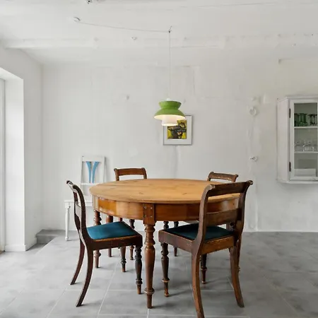 Stunning In With Wifi